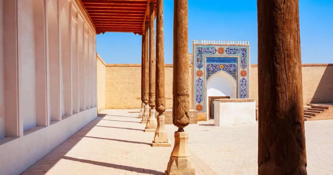 The Three Stans of The Silk Road